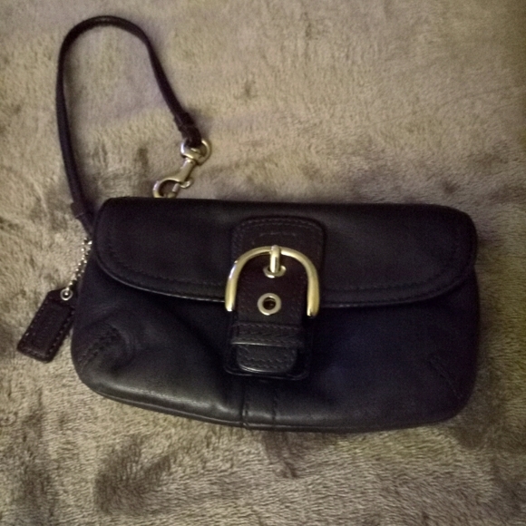 Coach Wristlet Soho Capri Black - Picture 1 of 9